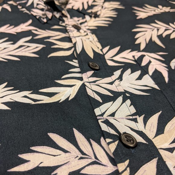 Club Monaco Short Sleeve Shirt - Picture 3 of 4